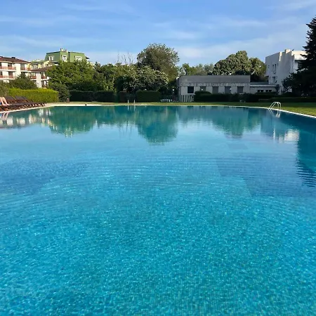 Sea Garden Άγιος Κωνσταντίνος και Ελένη